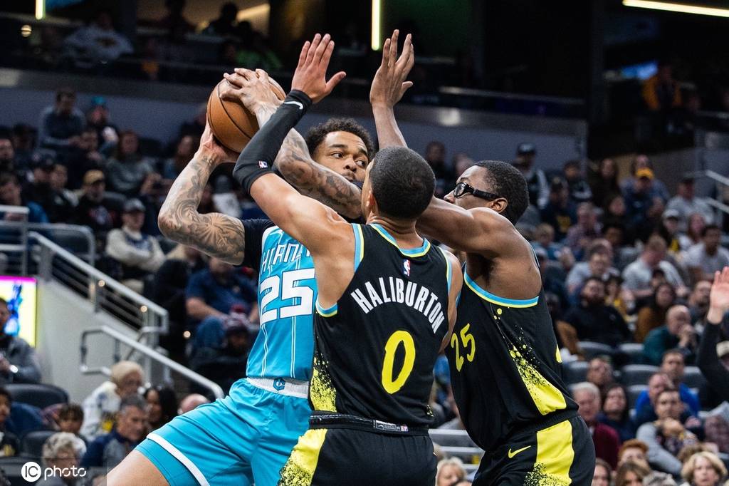 爱游戏官方入口 清晨夏洛特黄蜂调整名单以备荷甲利物浦调整名单之后，Doinb连续十场比赛得分超过大比分领先